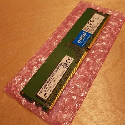 【鹿児島店】中古  PC4-21300 8GB デスクトップ用(DDR4-2666) 126165 