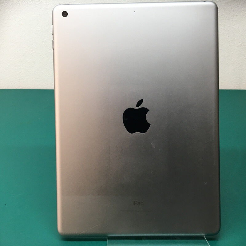 中古 Apple iPad 第6世代 Wi-Fi 128GB スペースグレイ