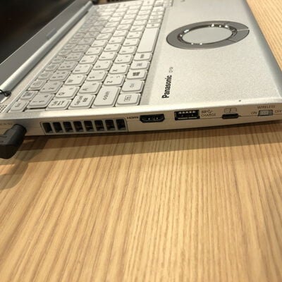 【姫路店】中古  Panasonic Let's note SV7 CF-SV7RDAVS (Core i5 8350U/8GB/SSD256GB/MULTI/オンボード/12.1ｲﾝﾁ/1920x1200/Wi-Fi/W10P64) 169010 
