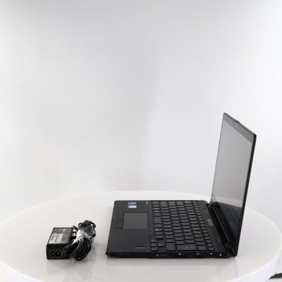【秋葉原本店】中古  FUJITSU_Lifebook_U9312X/K(i5-1245U/8GB/SSD256GB/W11P) 3410016217 