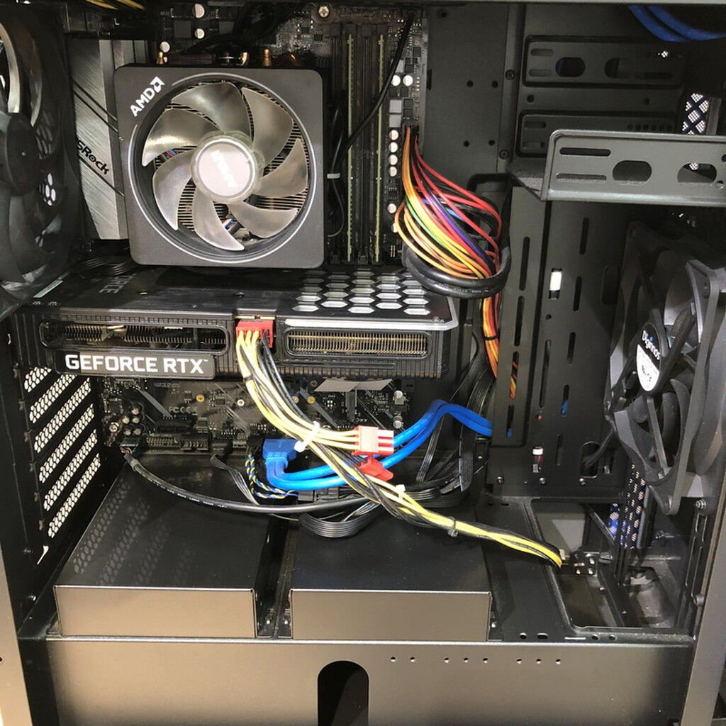 中古 THIRDWAVE GALLERIA SK(AMD Ryzen 7 3700X/16GB/SSD1TB