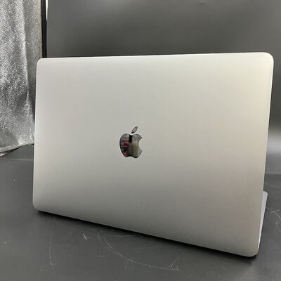 【大須店】中古  Apple MacBook Pro 2017 シルバー(Intel Core i5/8GB/SSD256GB/-/Intel Iris Plus Graphics 650/13.3/2560 x 1600 Retina/Wi-Fi) 179164 