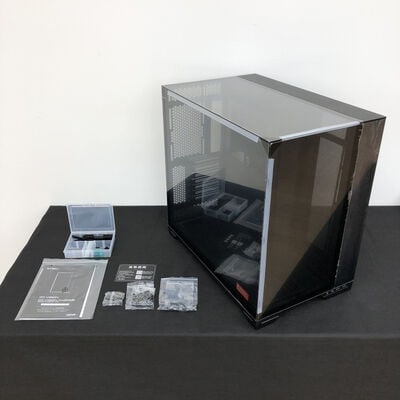 【長野稲里店】中古  Lian Li O11 VISION BLACK (E-ATX ｶﾞﾗｽ) 4720001779 