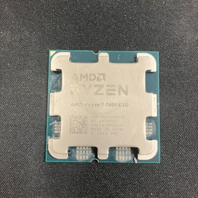 【大宮店】中古  AMD Ryzen 7 7800X3D (AM5/4.2/104M/C8/T16/120W) 157139 