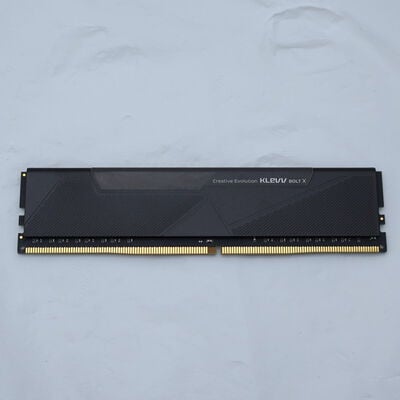 【通販センター】中古  PC4-25600 8GB デスクトップ用(DDR4-3200) 140727 