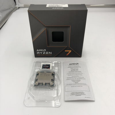 【福井日之出店】中古  AMD Ryzen 7 7700X (AM5/4.5GHz/40M/C8/T16/105W 152463 