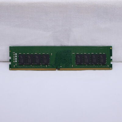 【通販センター】中古  PC4-19200 16GB デスクトップ用(DDR4-2400) 135639 