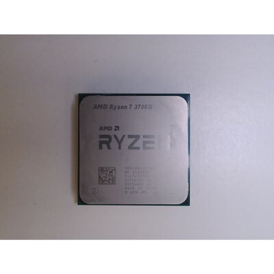 【前橋ｲﾝﾀｰｱｶﾏﾙ店】中古  AMD Ryzen 7 3700X (AM4/3.6/36M/C8/T16/65W) 140025 