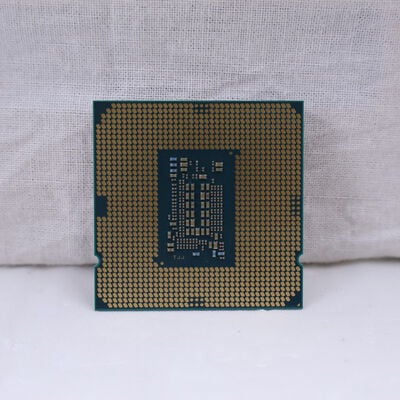 【通販センター】中古  INTEL Core i3 10105 (1200/3.7G/6M/C4/T8) 145174 