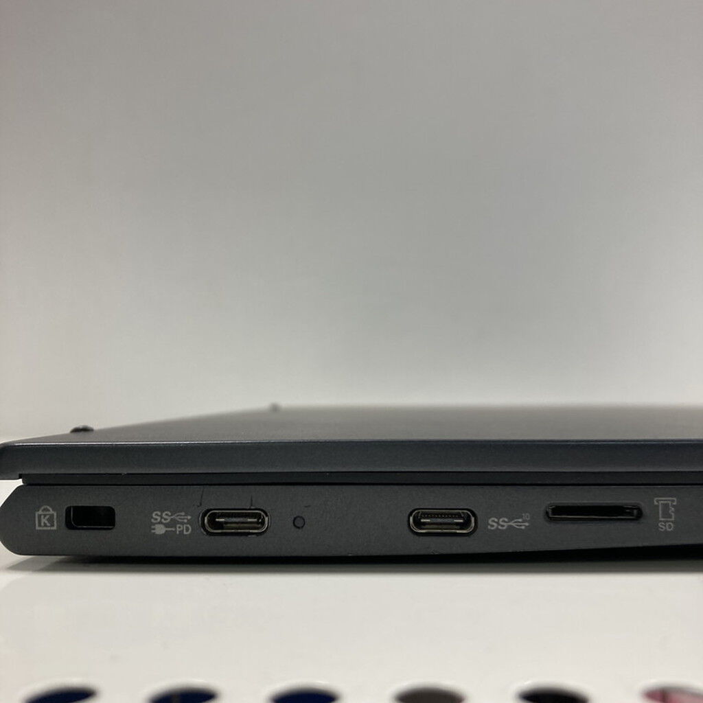 中古 NEC PC-VKV18GZG9 (Intel Core i7 10510U 1.80GHz/16GB/SSD512GB