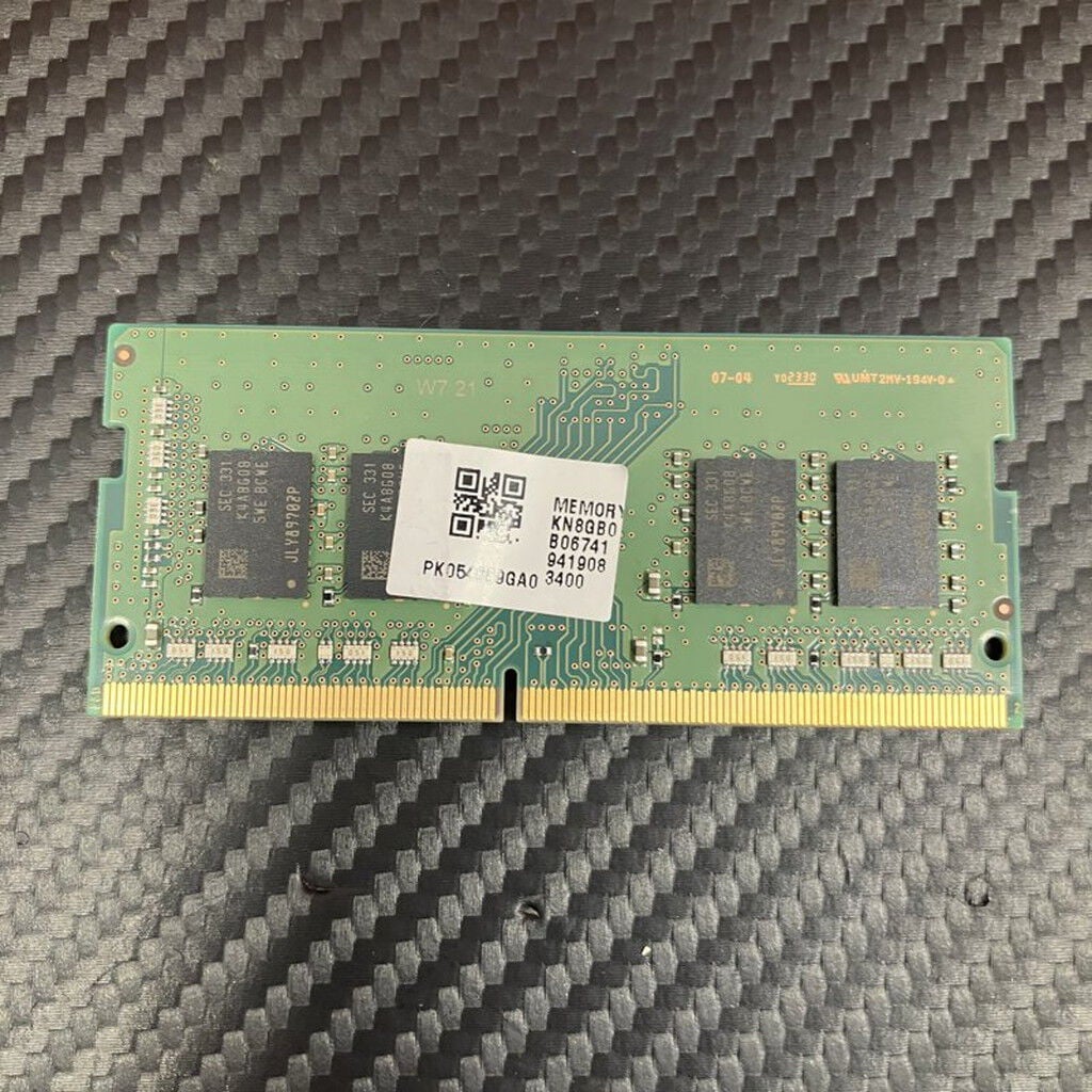 中古 Samsung M471A1K43EB1-CWE (PC4-25600 8GB ノート用DDR4-3200