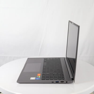 【通販センター】中古  THIRDWAVE raytrek R6-AA (Core i7-12700H/64GB/RTX 3060 Laptop GPU 6GB) 202951 