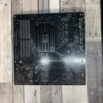 【広島店】中古  ASRock B550M Pro4 (B550 AM4 mATX DDR4) 142938 