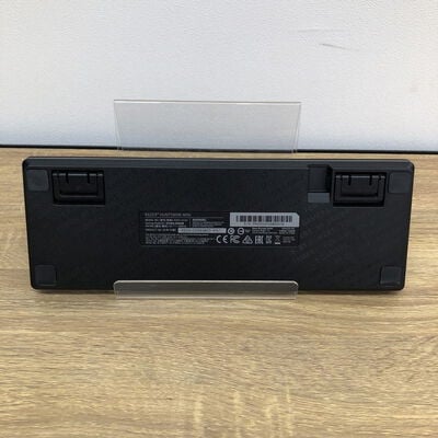 【津ラッツ店】中古  Razer Huntsman Mini JP - Linear Optical Switch ブラック RZ03-03390800-R3J1 ［有線 /USB］ 4990001060 