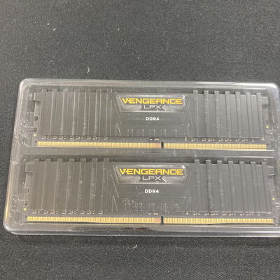 【大宮店】中古  8GB 2枚組(合計16GB) PC4-25600/DDR4-3200 デスクトップ用 190923 