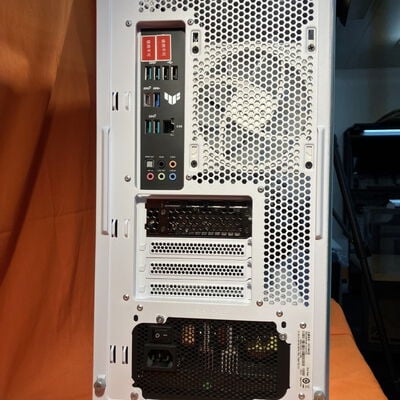 【なんば店】中古  自作PC (Core i7-14700KF/32GB/SSD1TB/RTX4070/OS無) 3280020664 