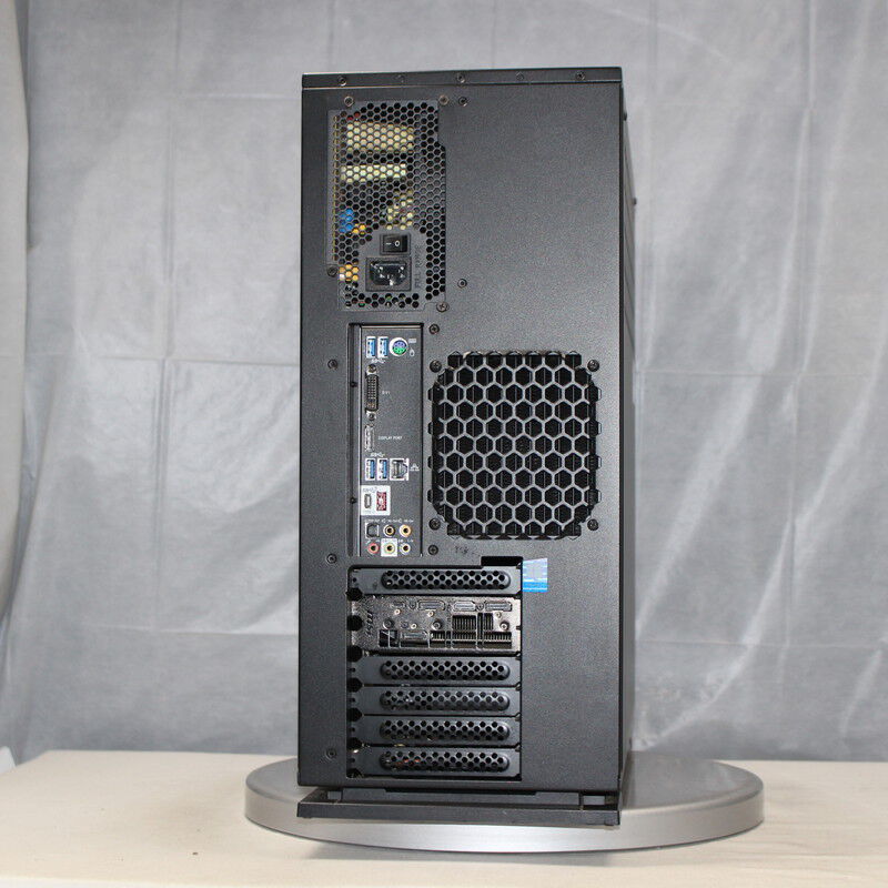 中古 mouse G-Tune(Intel Core i7 9700K/32GB/SSD256GB/DVD