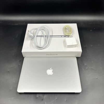 【大須店】中古  Apple MacBook Air MQD32J/A (Core i5 1.8 GHz/8GB/SSD 128GB/13.3/1440 x 900/Wifi) 190485 