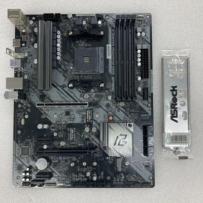 【京都店】中古  ASRock B550 Phantom Gaming 4 (B550 AM4 ATX DDR4) 142933 