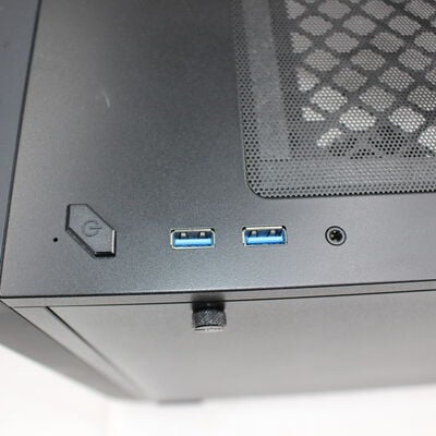 【通販センター】中古  iiyama LEVEL &infin;(Intel Core i7 14700F/32GB DDR5 (PC5)/SSD2TB/なし/NVIDIA GeForce RTX 4060 Ti 8GB/W11H64 MAR) 194631 