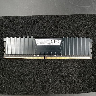 【大須店】中古  PC4-21300 16GB デスクトップ用 135638 