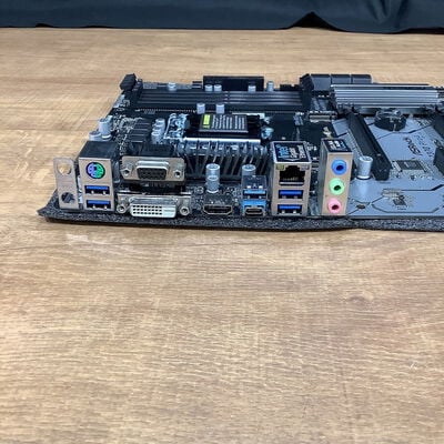 【静岡東瀬名店】中古  ASRock Z370 Pro4 (Z370 1151 ATX DDR4) 136208 