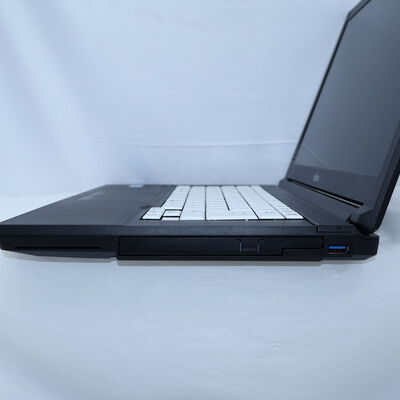 【通販センター】中古  FUJITSU LIFEBOOK A7511/G (Intel Core i5 1145G7 2.60GHz/16GB DDR4/SSD256GB/-/オンボード/15.6/1920x1080/GbE/Wi-Fi/WEBCAM/W11P) 202335 