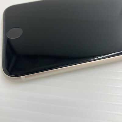 【秋葉原本店】中古  【国内版SIMフリー】Apple iPhoneSE 4.7インチ (第3世代) 256GB (スターライト) MMYK3J/A 154867 