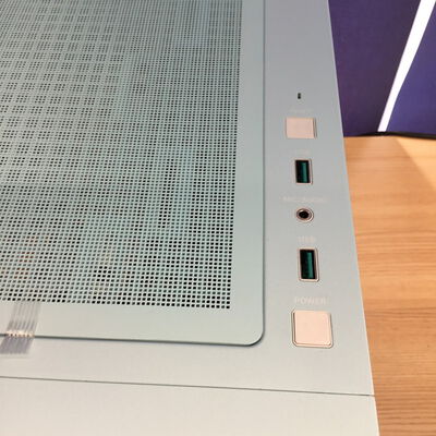 【松山環状枝松店】中古  自作PC(i5 13400F/32GB/SSD1TB/無し/RTX4060 8GB/W11H) 4560001127 