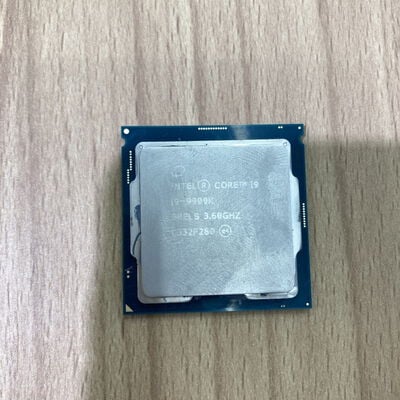 【甲府飯田店】中古  INTEL Core i9 9900K (1151/3.60GHz/16M/C8/T16) 138482 