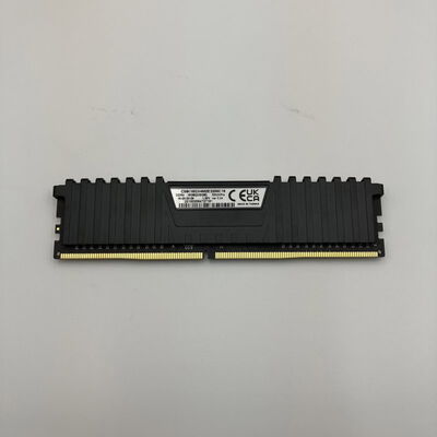 【なんば店】中古  PC4-25600 8GB デスクトップ用(DDR4-3200) 140727 