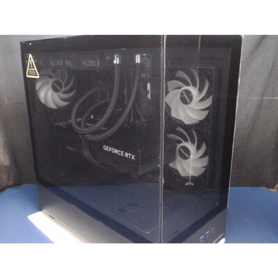 【前橋ｲﾝﾀｰｱｶﾏﾙ店】中古  自作パソコン(Ryzen 7 7800X3D/32GB/SSD2TB/RTX5070) 4540002407 