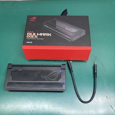 【浦添城間店(沖縄)】中古  ASUS ROG Bulwark Dock 4780001698 