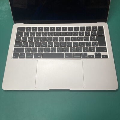 【浦添城間店(沖縄)】中古  Apple MacBook Air 13インチ(Apple M2/16GB/512GB/なし/オンボード/13/2560&times;1664 Retina) 5140001119 