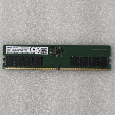 【甲府飯田店】中古  PC5-44800 16GB デスクトップ用 149153 