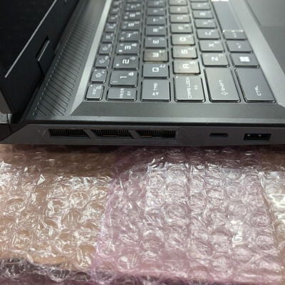 【宮崎恒久店】中古  MSI Sword 16 HX B14VGKG (i7-14650HX/32GB/SSD1TB/RTX4070/W11H) 5160000858 