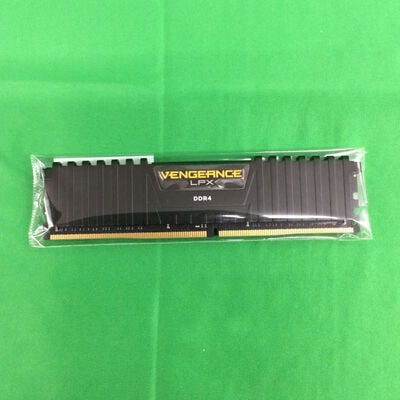 【川崎店】中古  PC4-21300 16GB デスクトップ用(DDR4-2666) 135638 