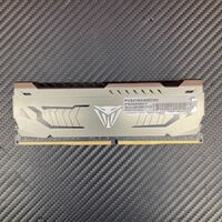 中古  PC4-32000 8GB デスクトップ用(DDR4-4000) 140735 