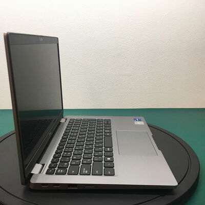 【佐賀南部バイパス店】中古  DELL Latitude 5320 (Intel Core i7 1185G7 3.0GHz/16GB/SSD256GB/-/-/13.3/1920x1080/Wi-Fi/WEBCAM/W11H MAR) 183658 