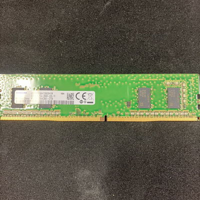 【大宮店】中古  PC4-21300 4GB デスクトップ用(DDR4-2666) 126164 