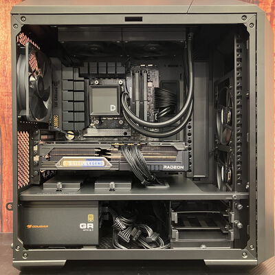 【富士青葉店】中古  自作PC(Ryzen 7 9850X3D/32GB/SSD500GB/RX9070XT/W11H) 5070002333 