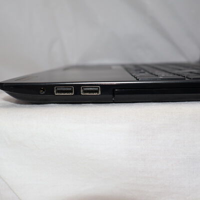 【通販センター】中古  Dynabook BJシリーズ BJ65/FS A6BJFSE8L511(Intel Core i5 10210U/8GB DDR4 (PC4)/SSD256GB/DVDマルチ/オンボード/15.6/1366x768/Wi-Fi/W11H64 MAR) 199294 
