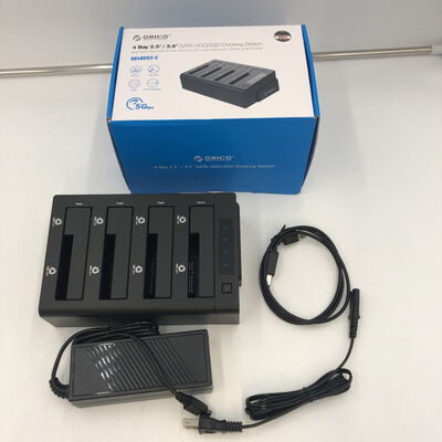 【福井日之出店】中古  ORICO 4ベイドッキングステーション（2.5/3.5インチ SATA） 5200001110 