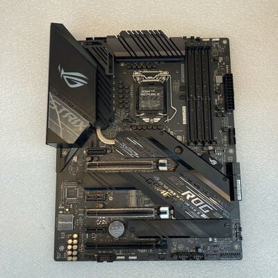 【京都店】中古  ASUS ROG STRIX Z490-F GAMING (Z490 1200 ATX DDR4) 142600 