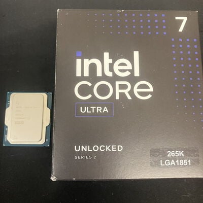【大宮店】中古  INTEL Core Ultra 7 265K (1851/3.9G/30M/C20/T20) 