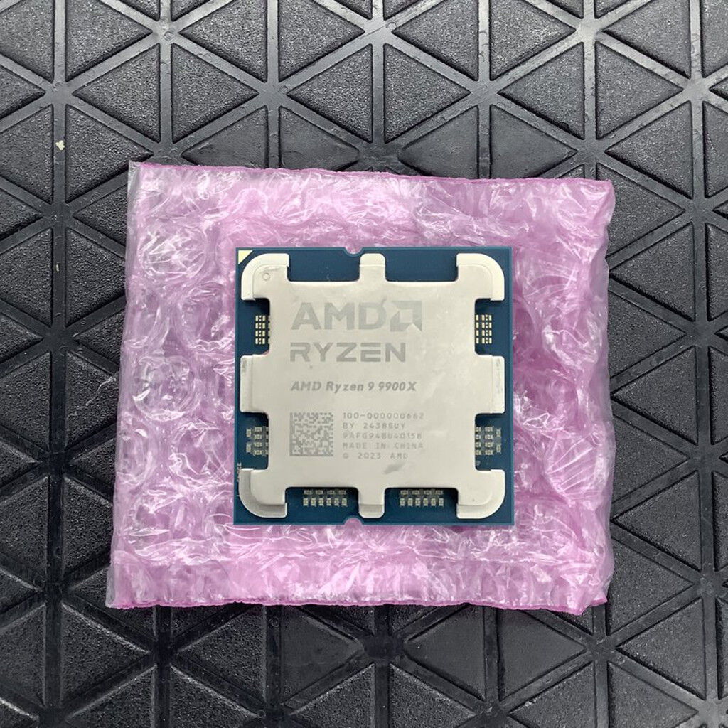 中古 AMD Ryzen 9 9900X (AM5/4.4GHz/76M/C12/T24/120W) 1460024625