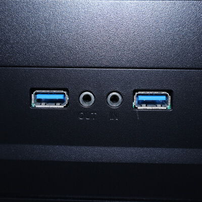 【通販センター】中古  THIRDWAVE raytrek EM041(Intel Core i7 9700F/32GB DDR4 (PC4)/SSD2TB/DVDマルチ/NVIDIA GeForce RTX 2060 SUPER 8GB/W11H64 MAR) 202710 