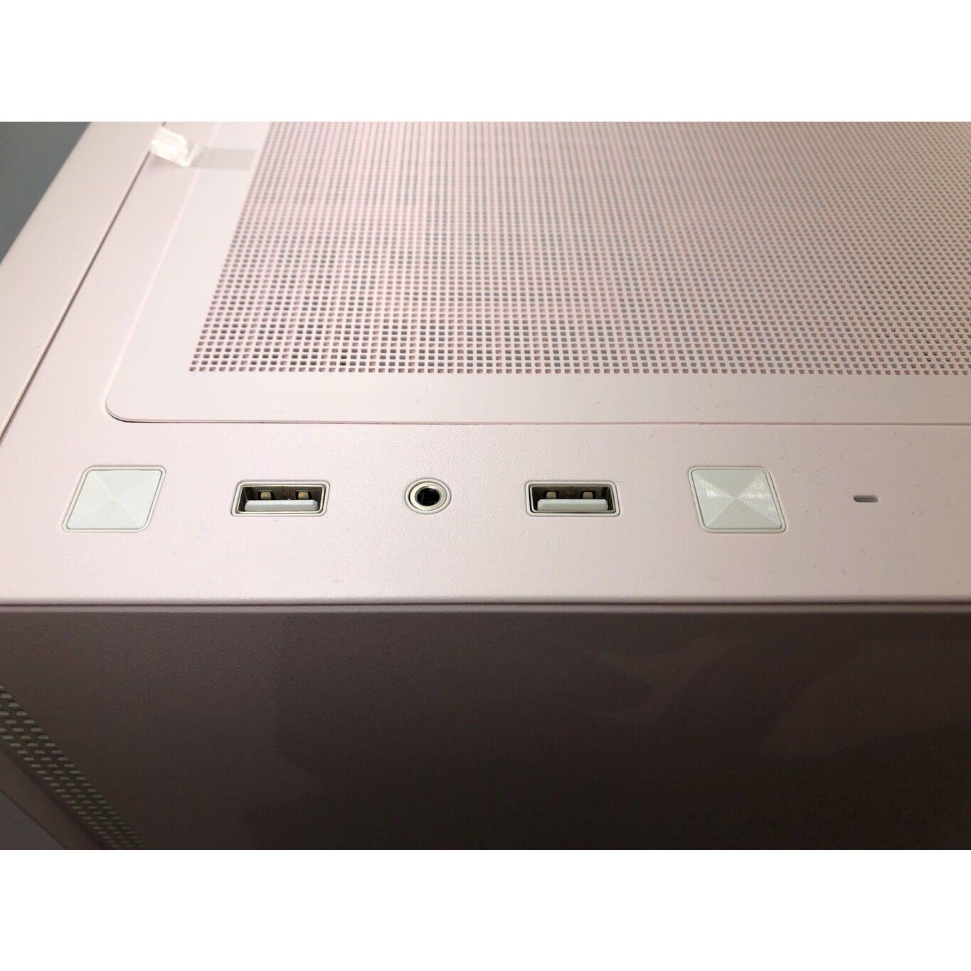 中古 DEEPCOOL CH510 PASTEL PINK(E-ATX ｶﾞﾗｽ) 4680003172 （335347