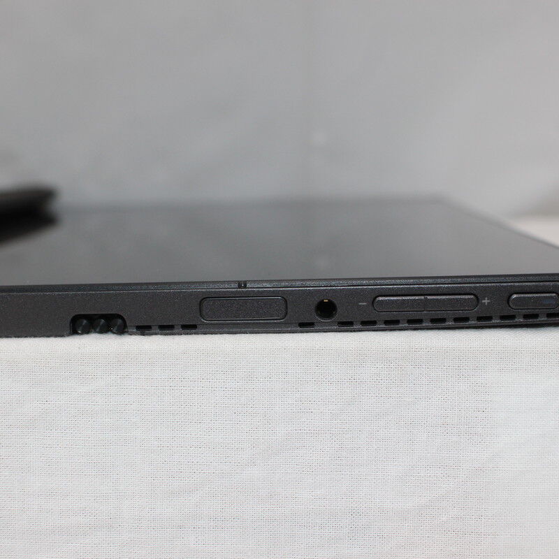 中古 【ジャンク品/保証無/返品質問不可】Lenovo Miix 520 (i5-8250U