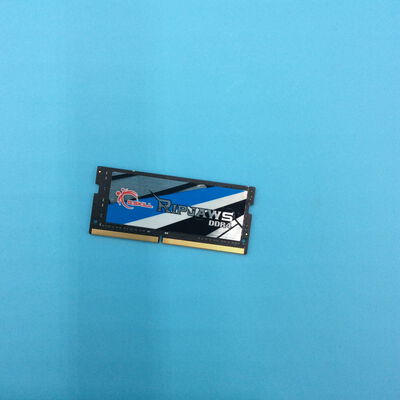 【秋葉原本店】中古  PC4-21300 16GB ノート用(DDR4-2666) 150696 